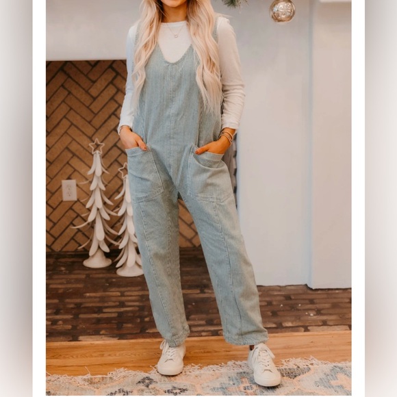 Striped Denim Overalls - Picture 5 of 5